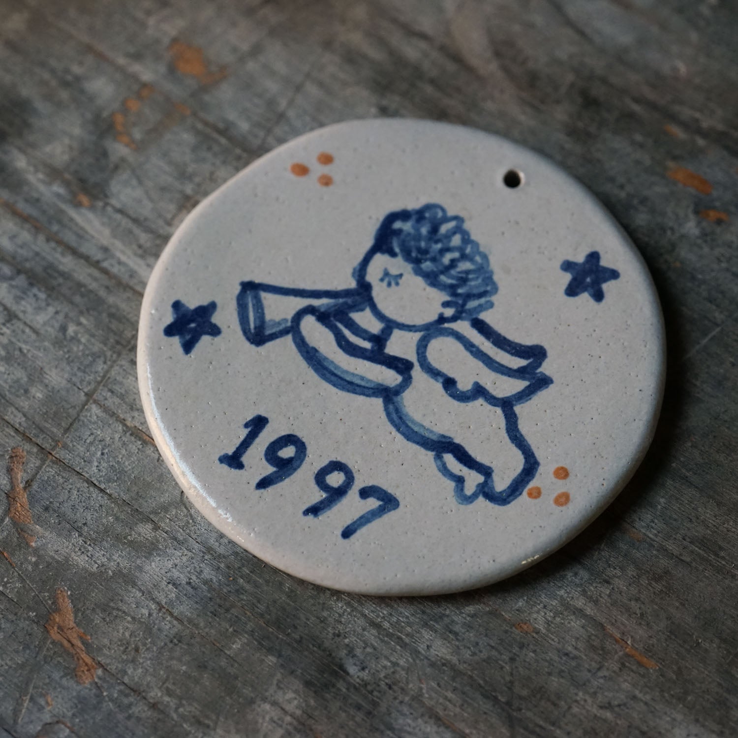 Round Ornament - 1997 Design