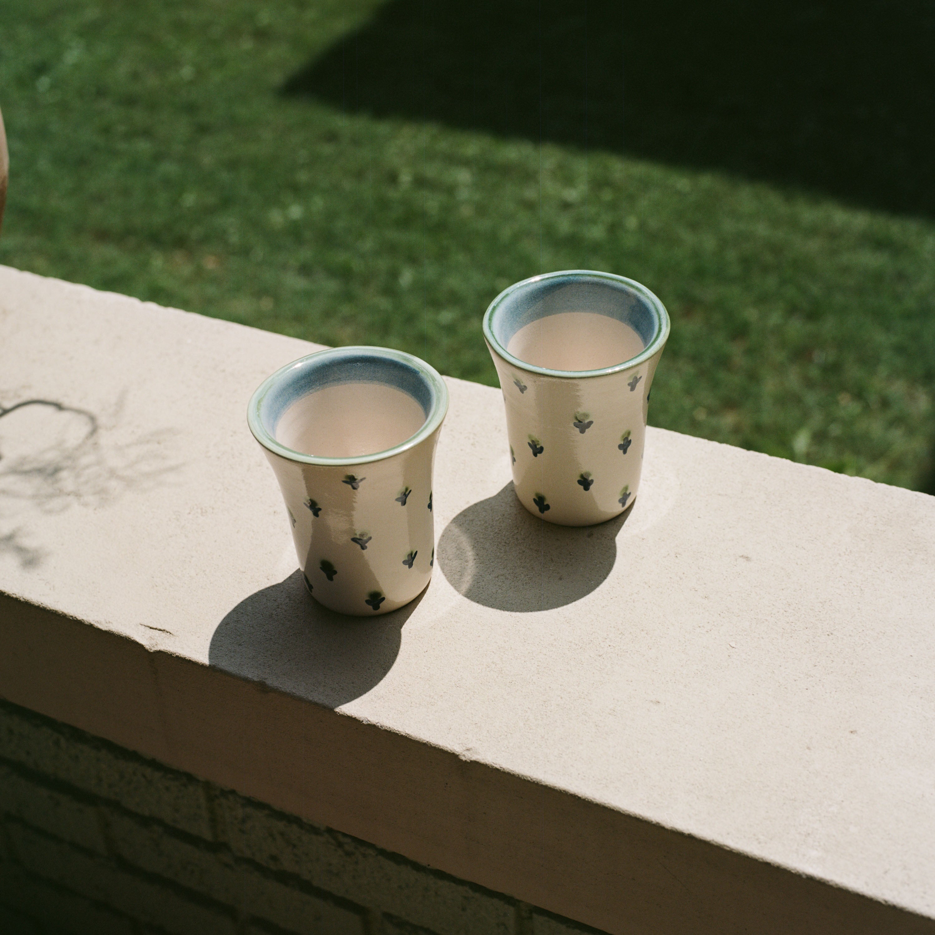 Forget-Me-Not Flare Cup in Green