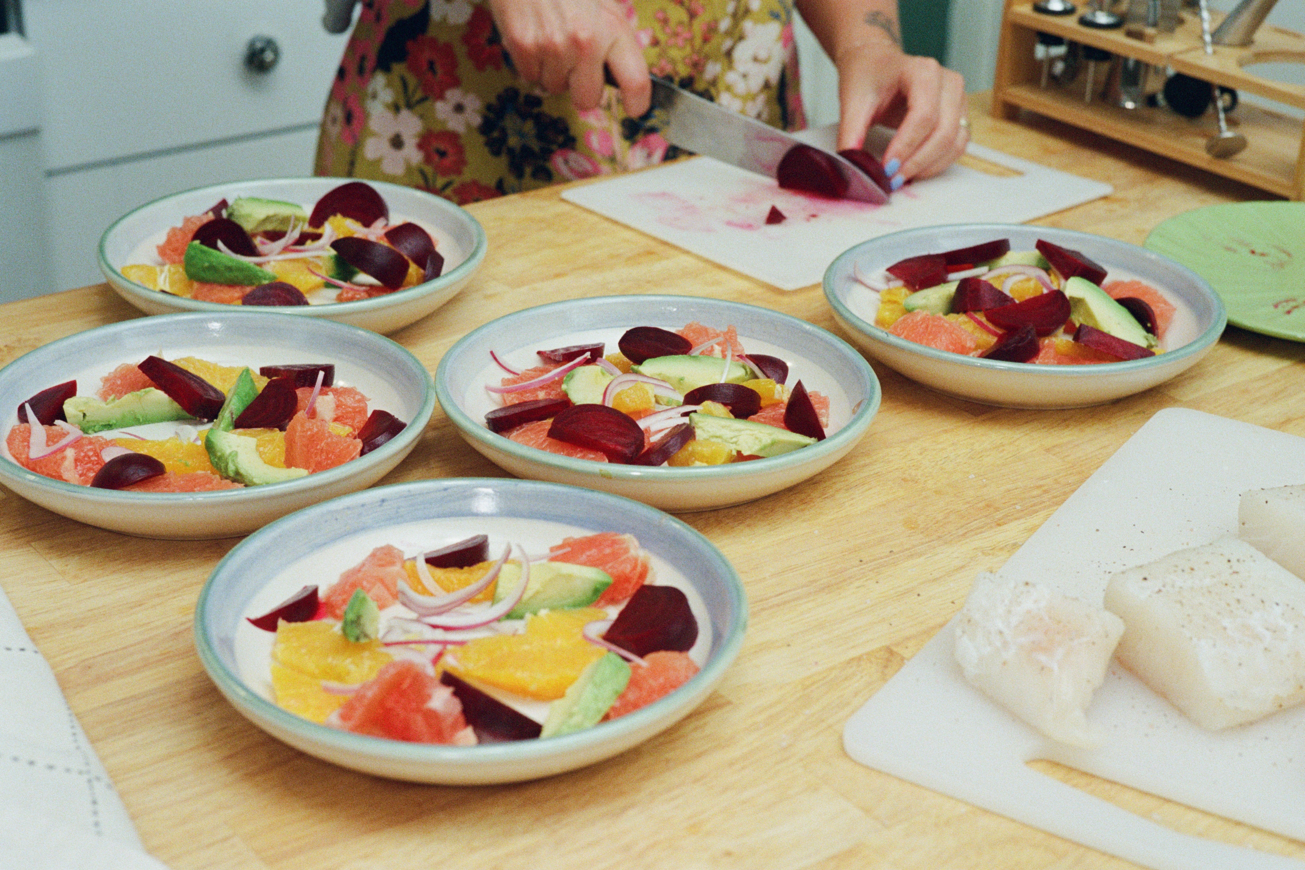 Forget-Me-Not Pasta Plate in Green