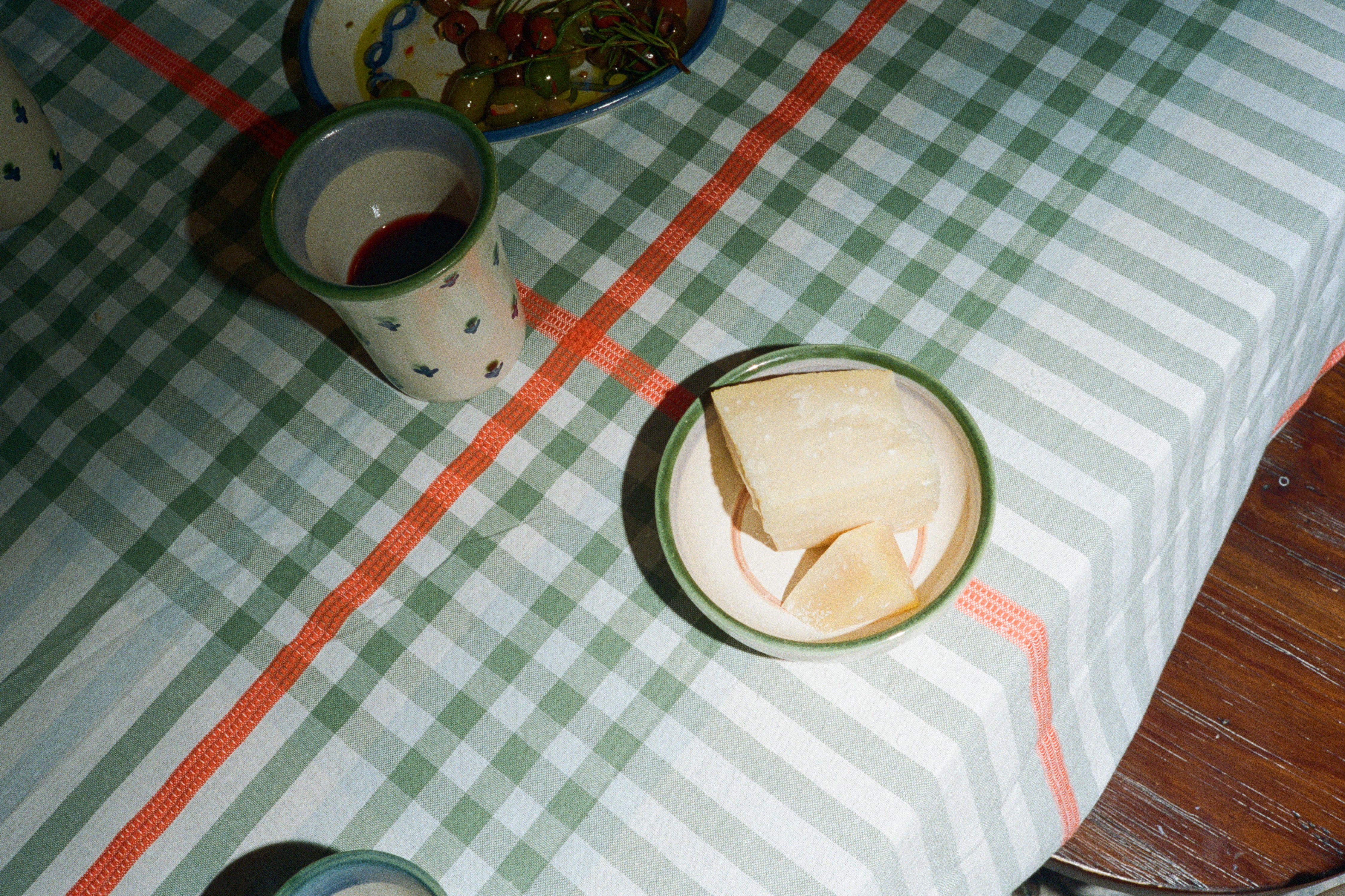 Forget-Me-Not Cereal Bowl in Green