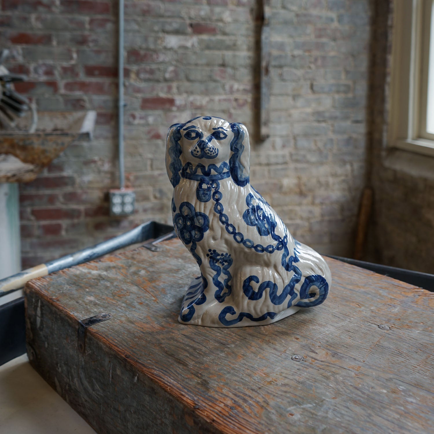 Staffordshire Dog Figure - Left Facing