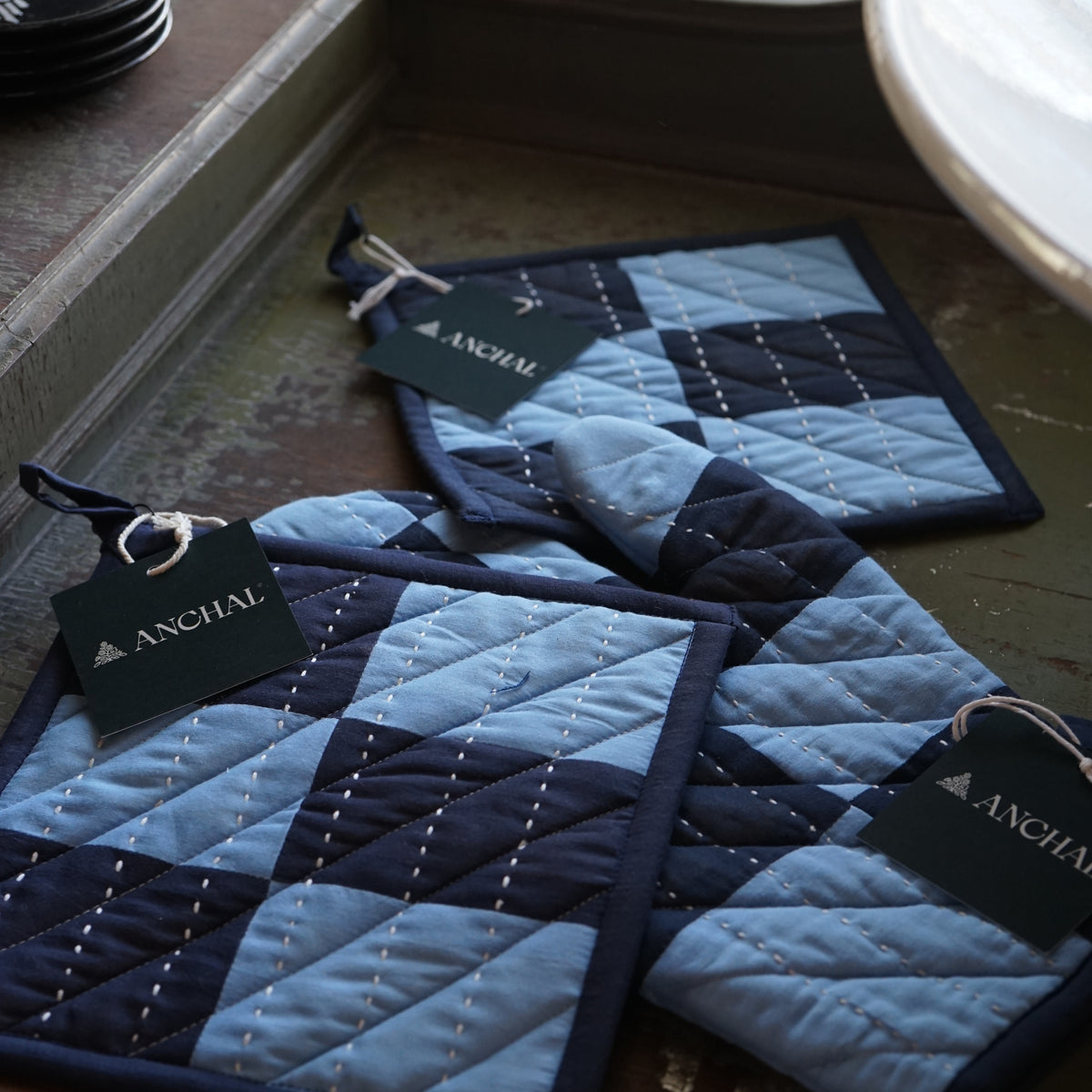 Trellis Colorblock Oven Mitt by Anchal - Dusk Blue