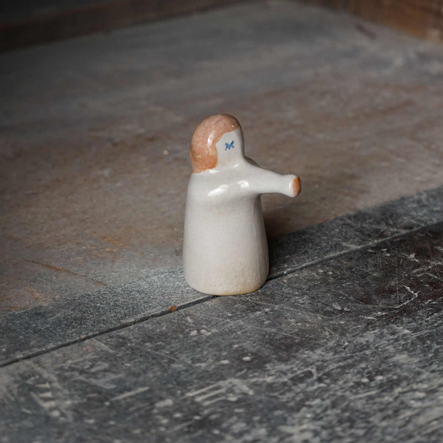 Crèche Piece - Angel With Horn