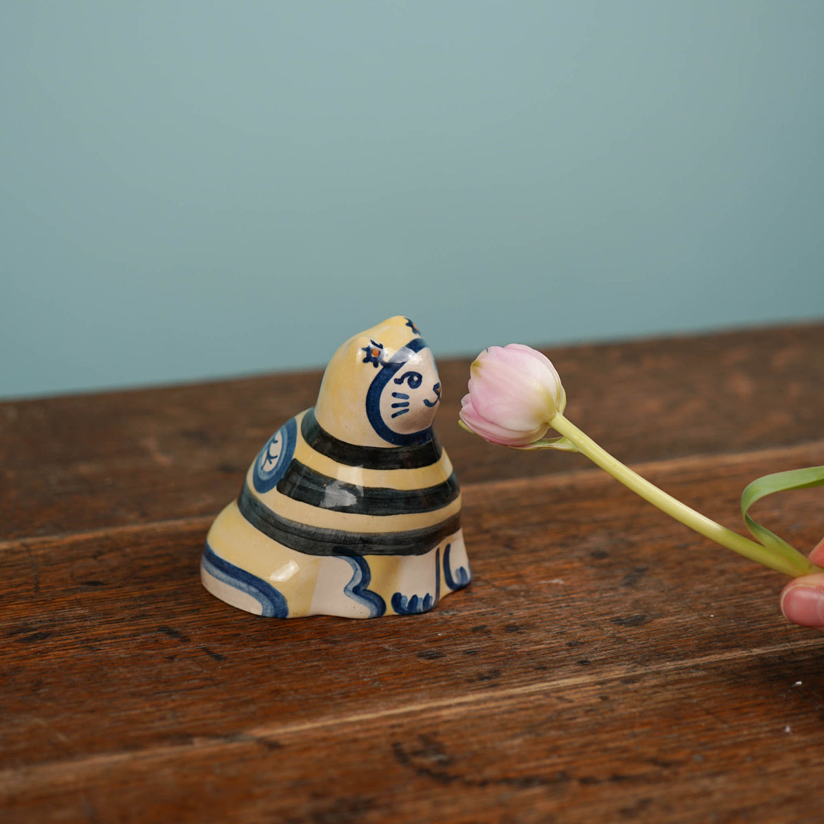 Kitty Bee Kitten
