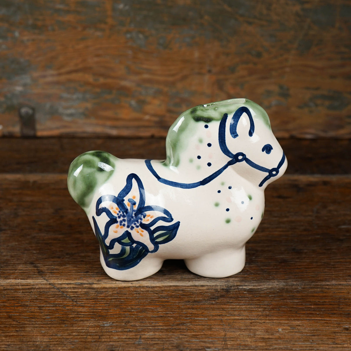 Lily Horse Bank