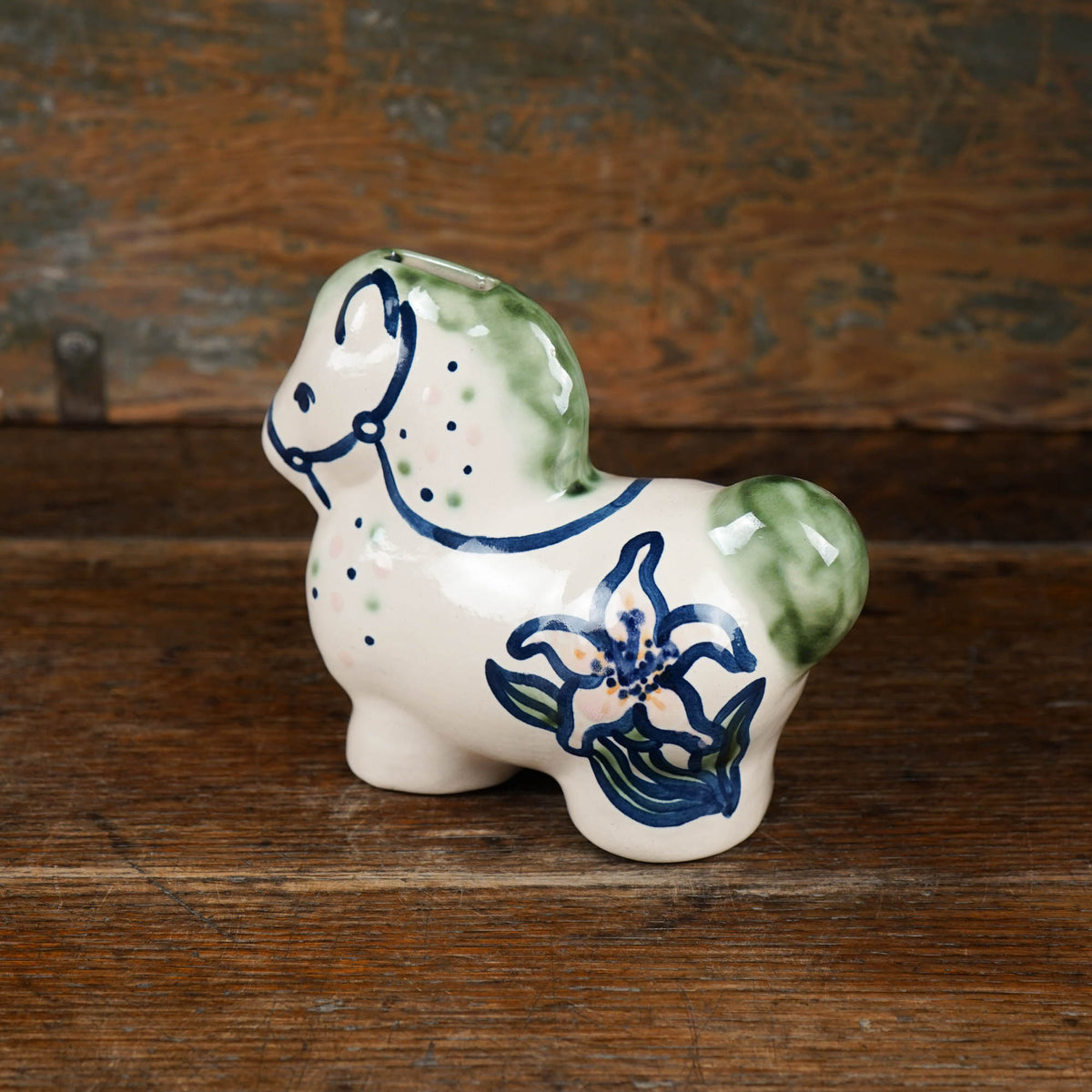 Lily Horse Bank