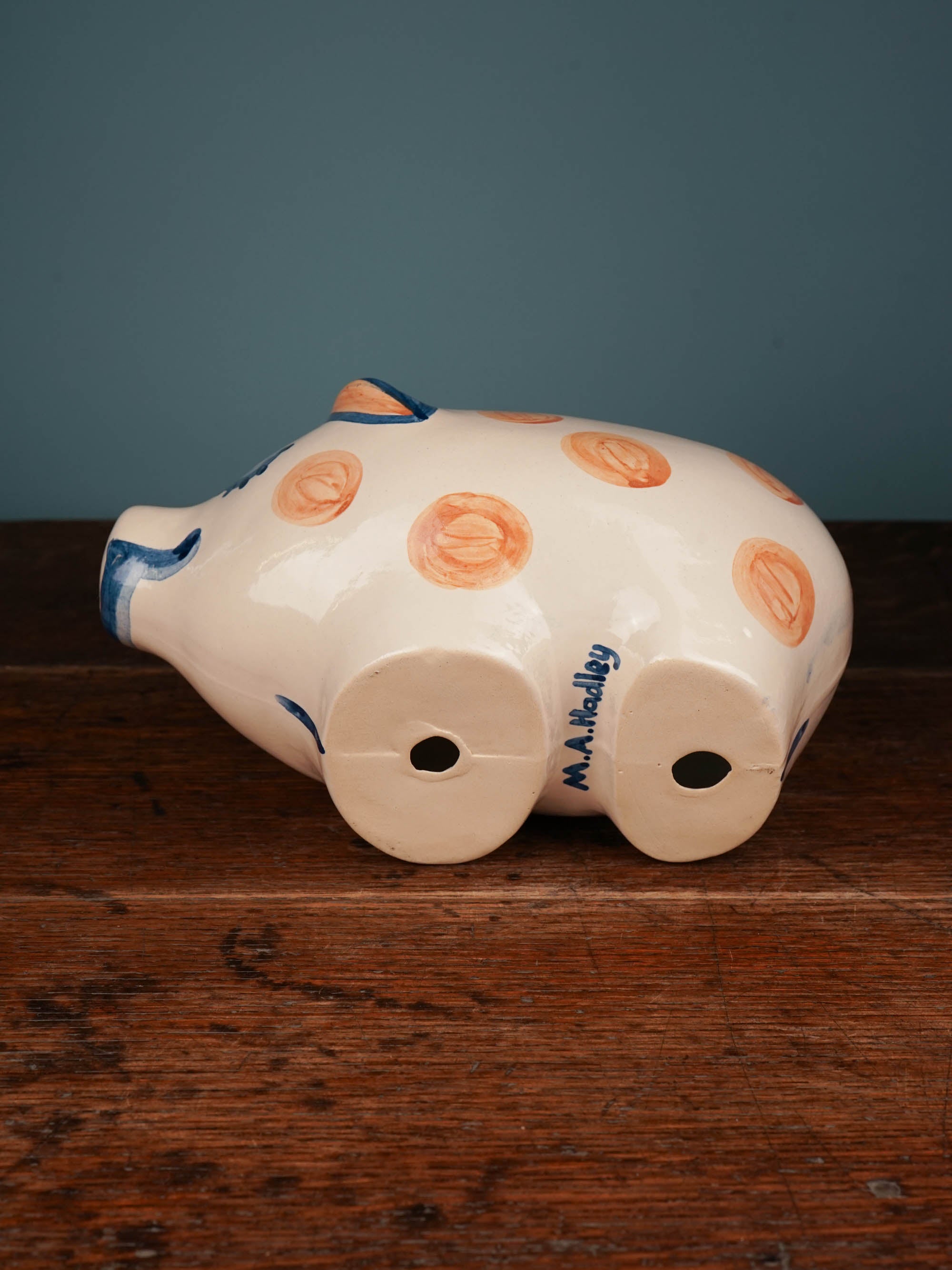 Rust Dot Pig Planter