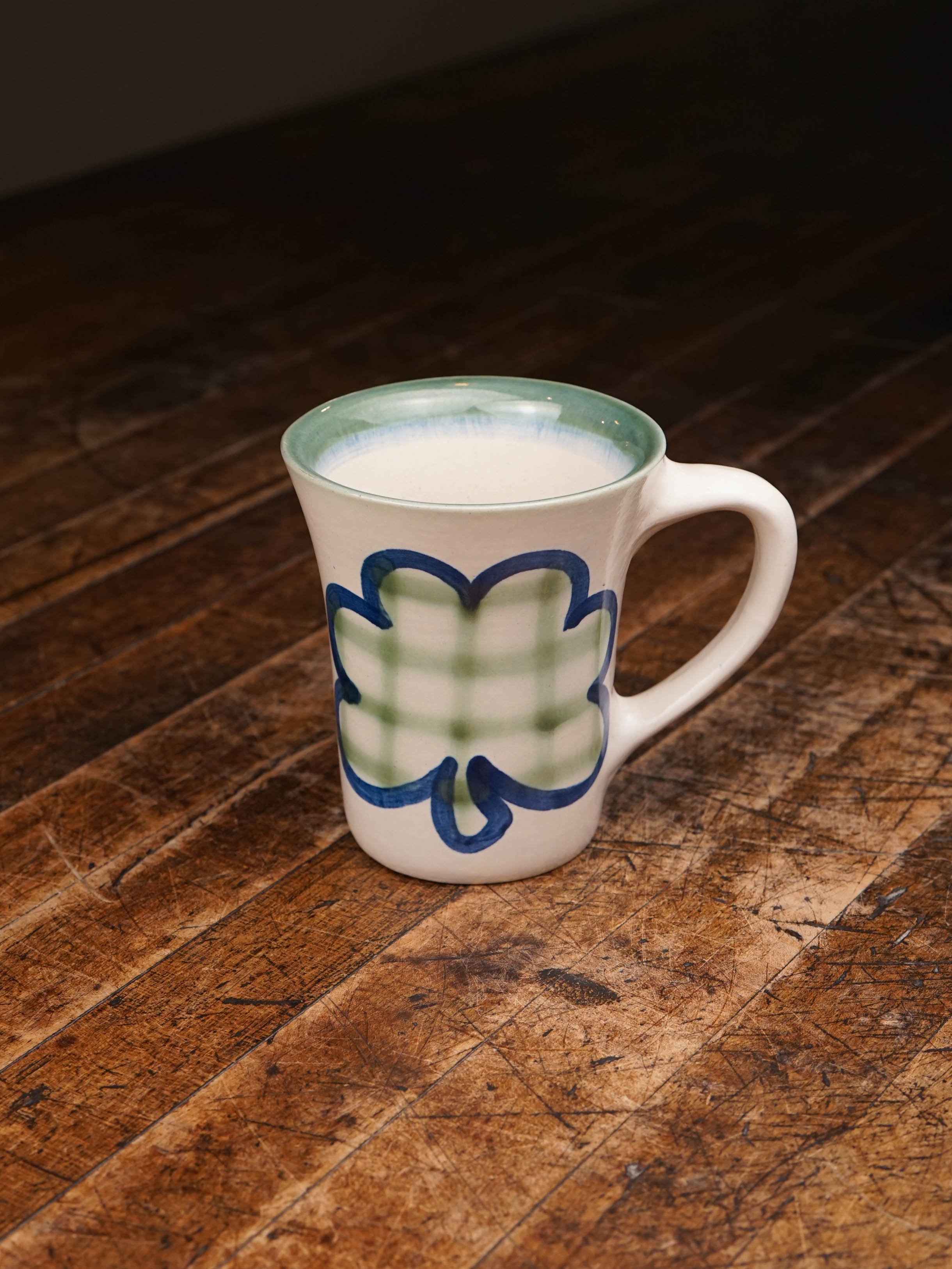 Plaid Clover Flare Mug