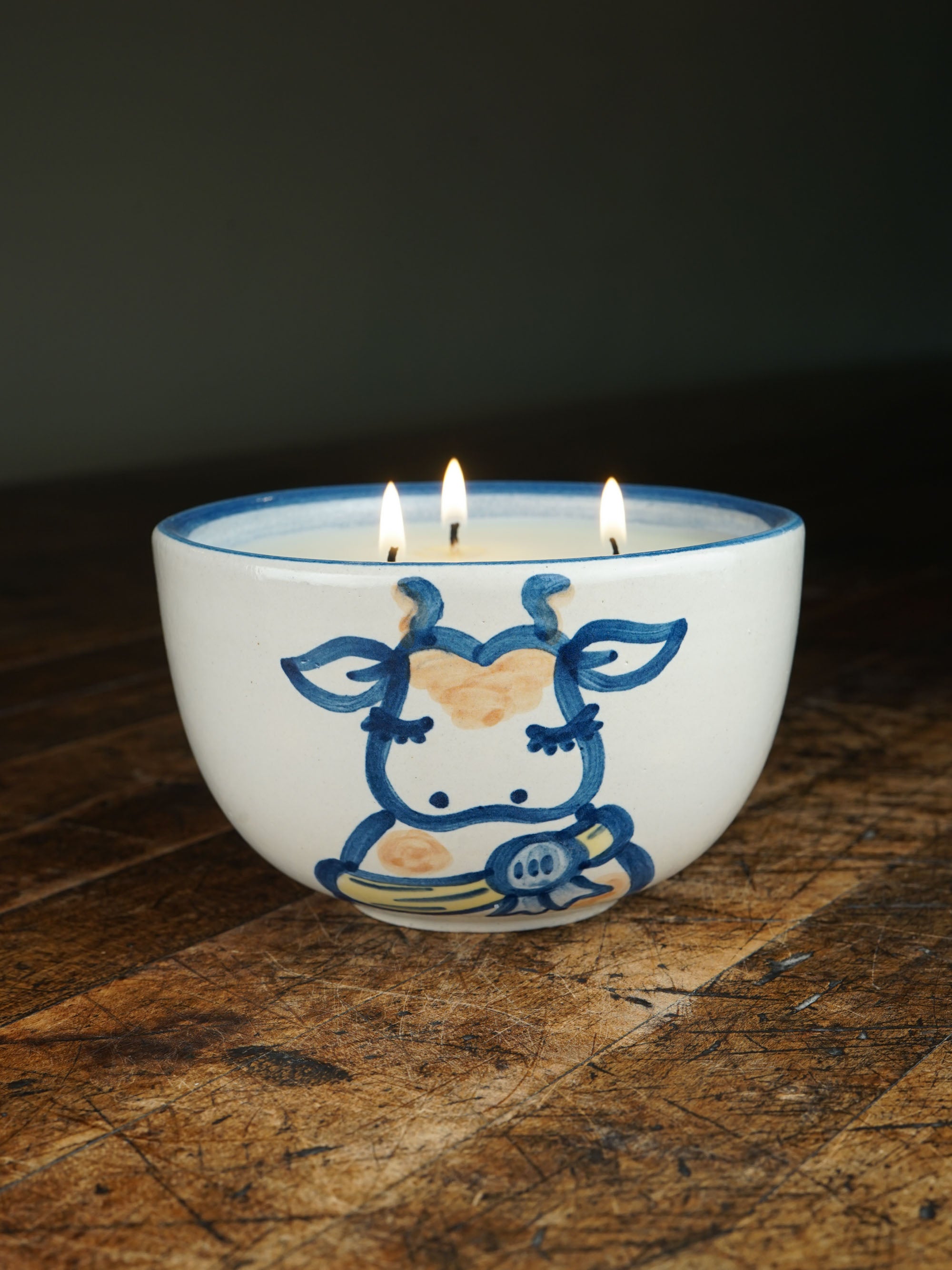 Pride of the Bovine World Candle