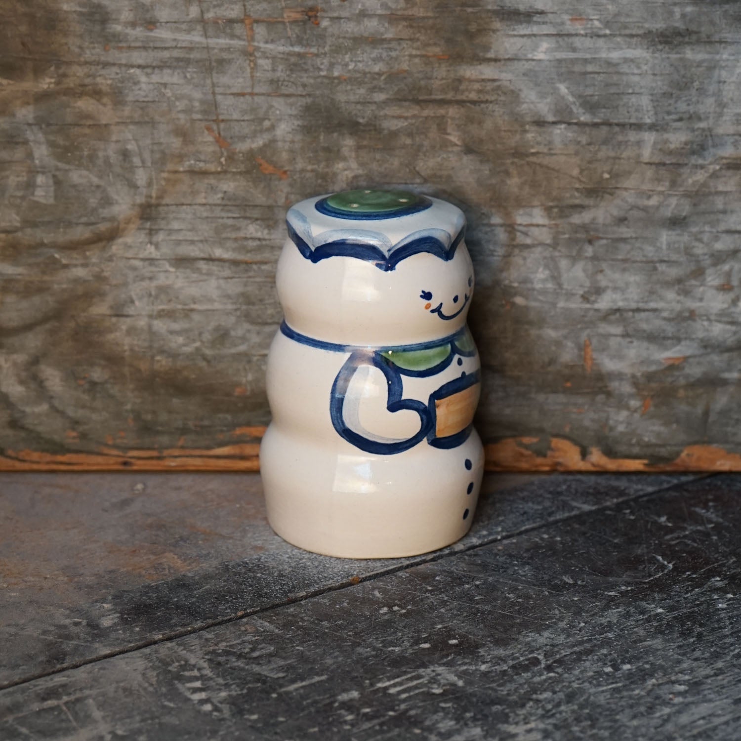 Salt and Pepper Set - Snow Man and Woman