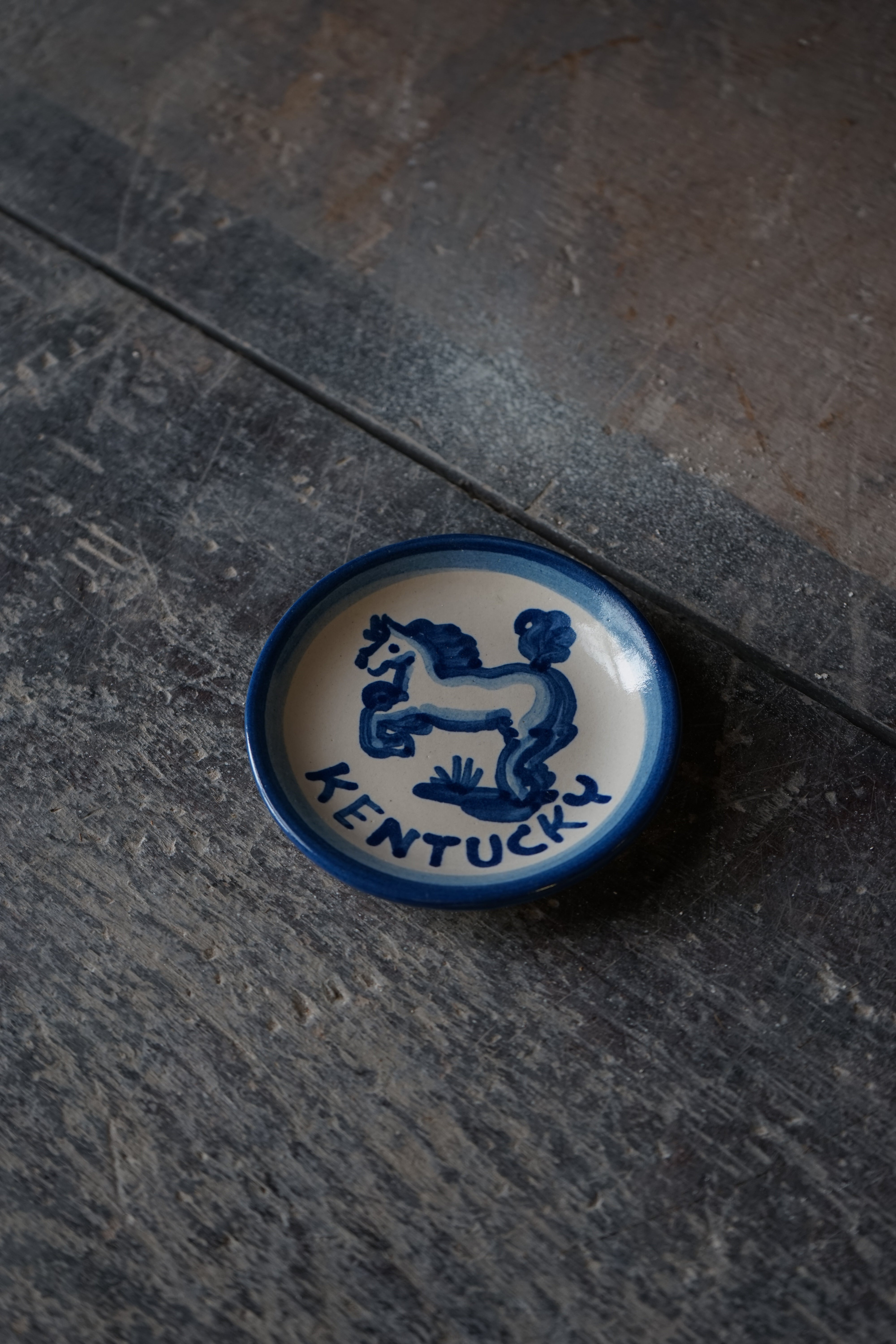 Coaster - Kentucky Blue Horse