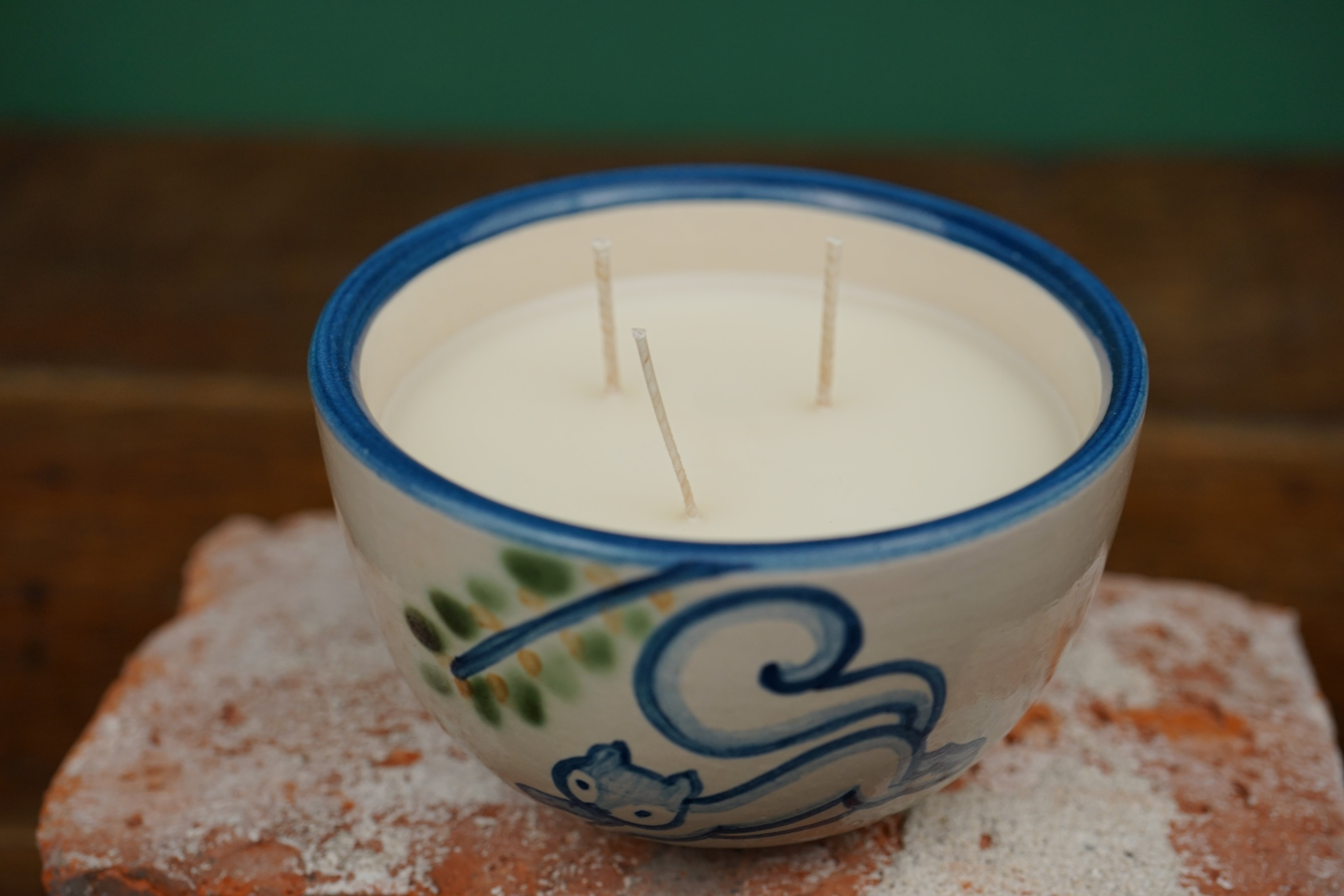 Leaping Squirrel Candle