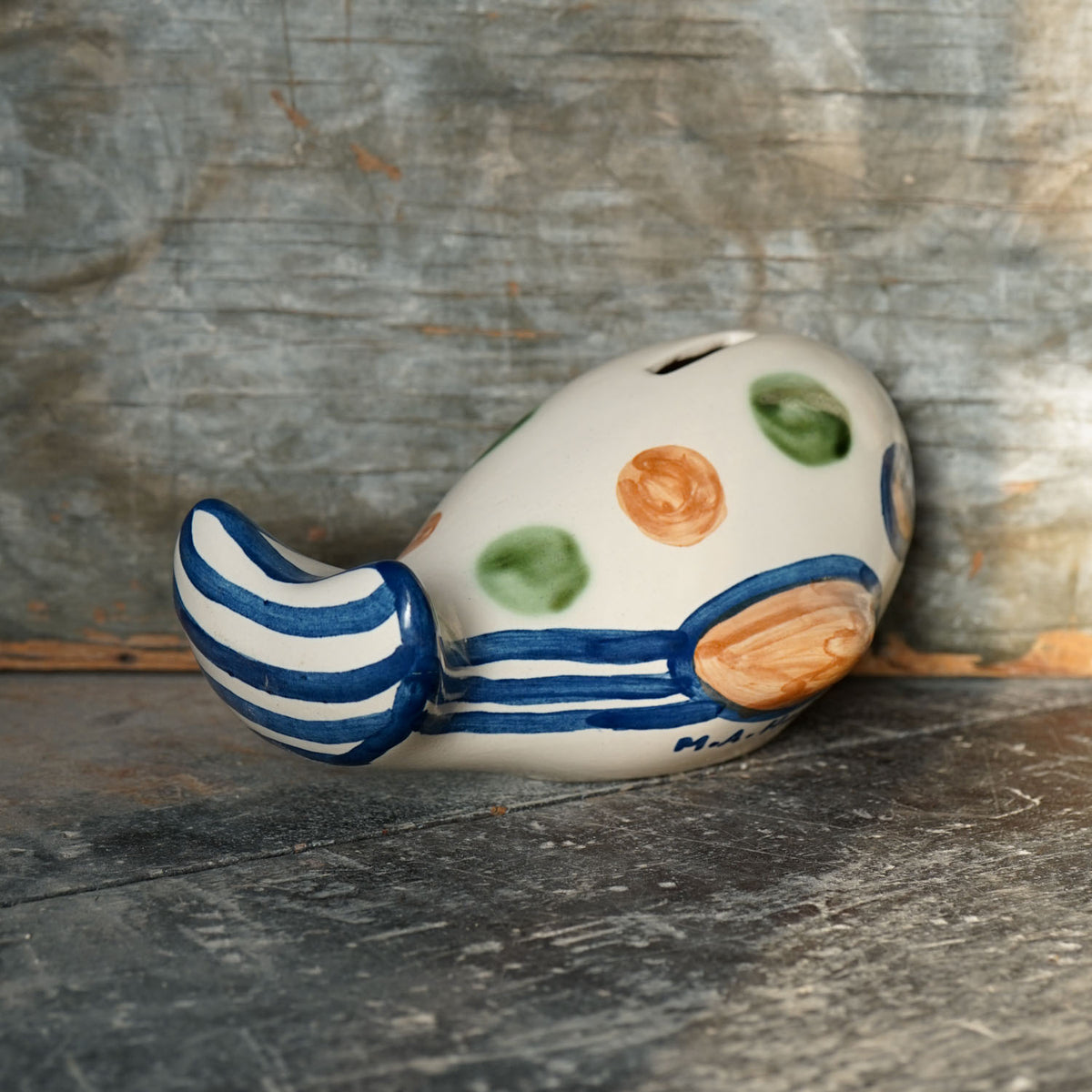 Country Dot Whale Bank