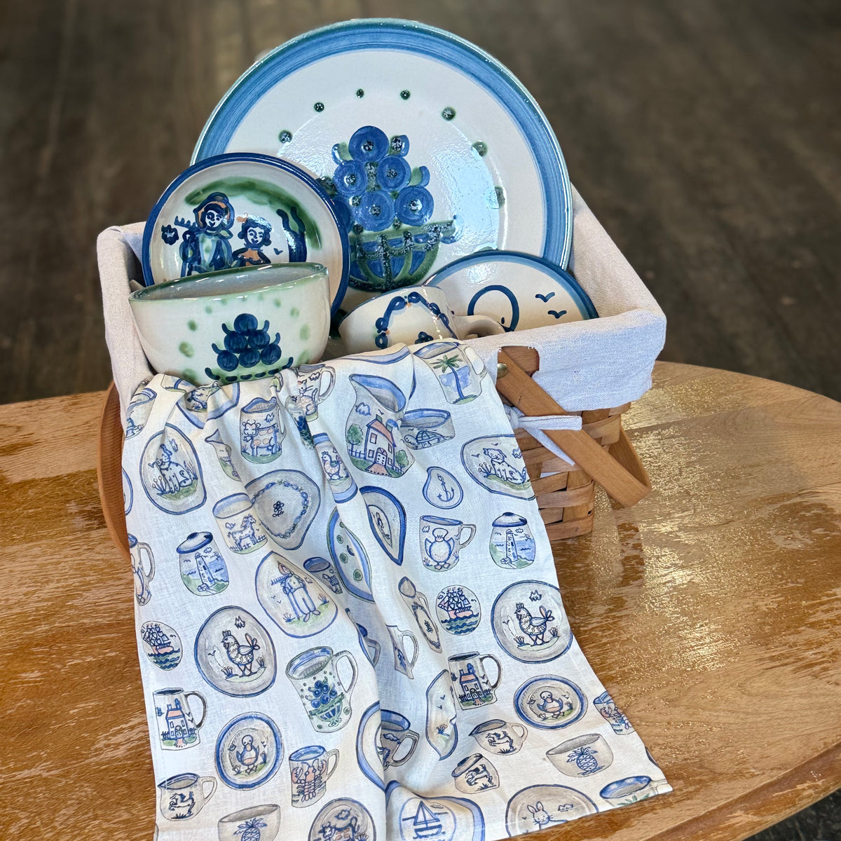 The Hadley Picnic Basket