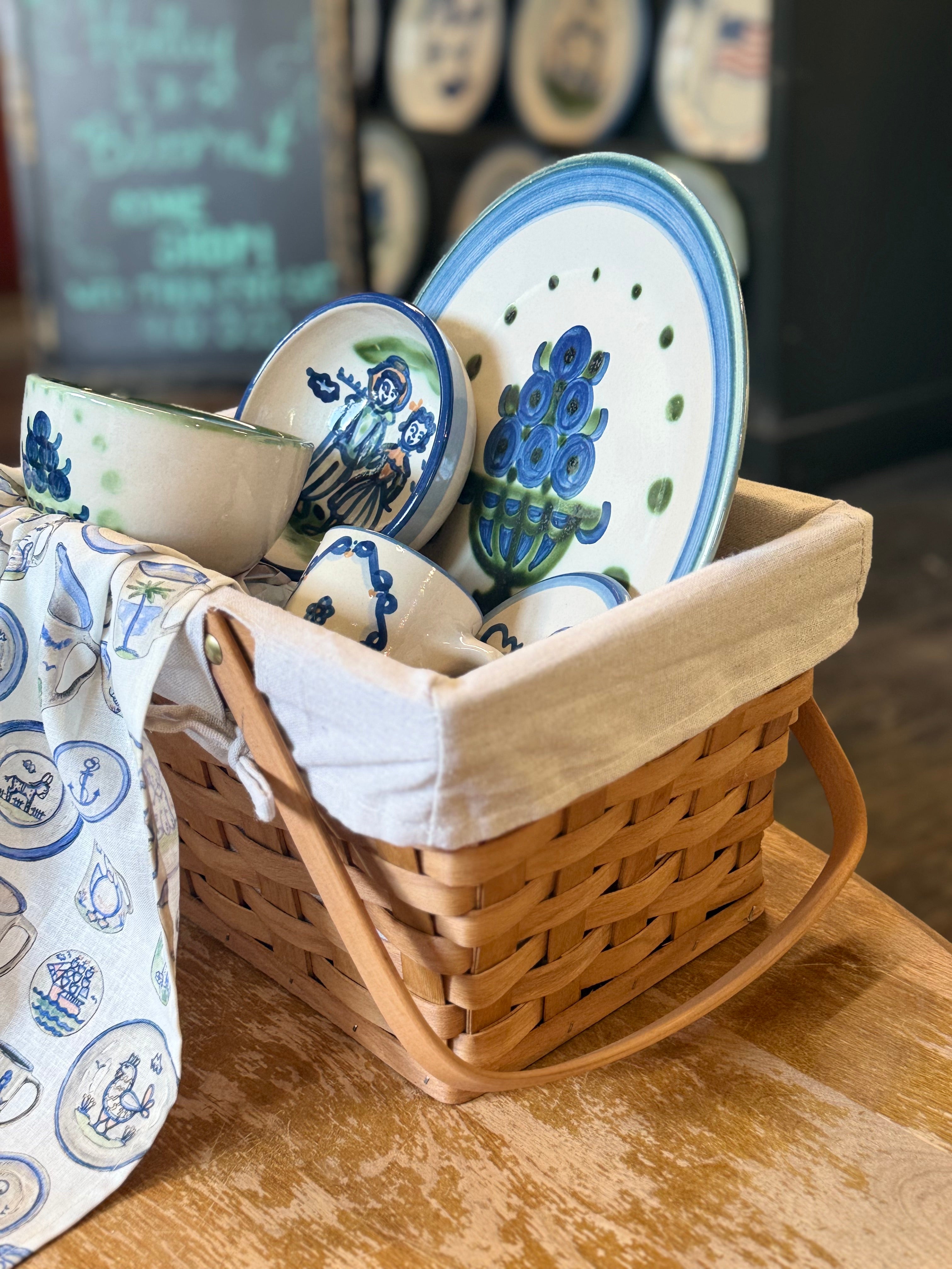 The Hadley Picnic Basket