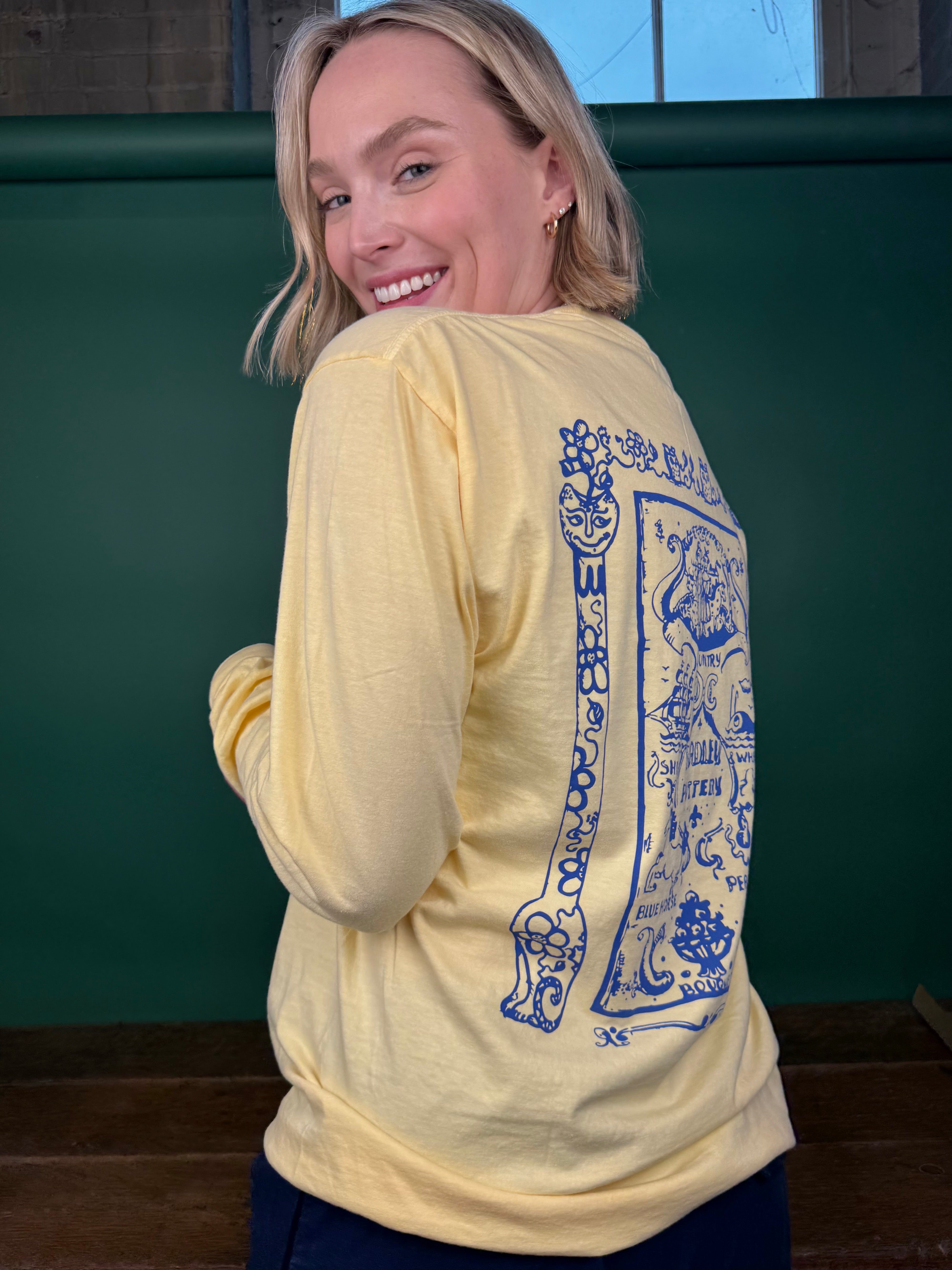 Tall Cat Long Sleeve Pocket T-Shirt