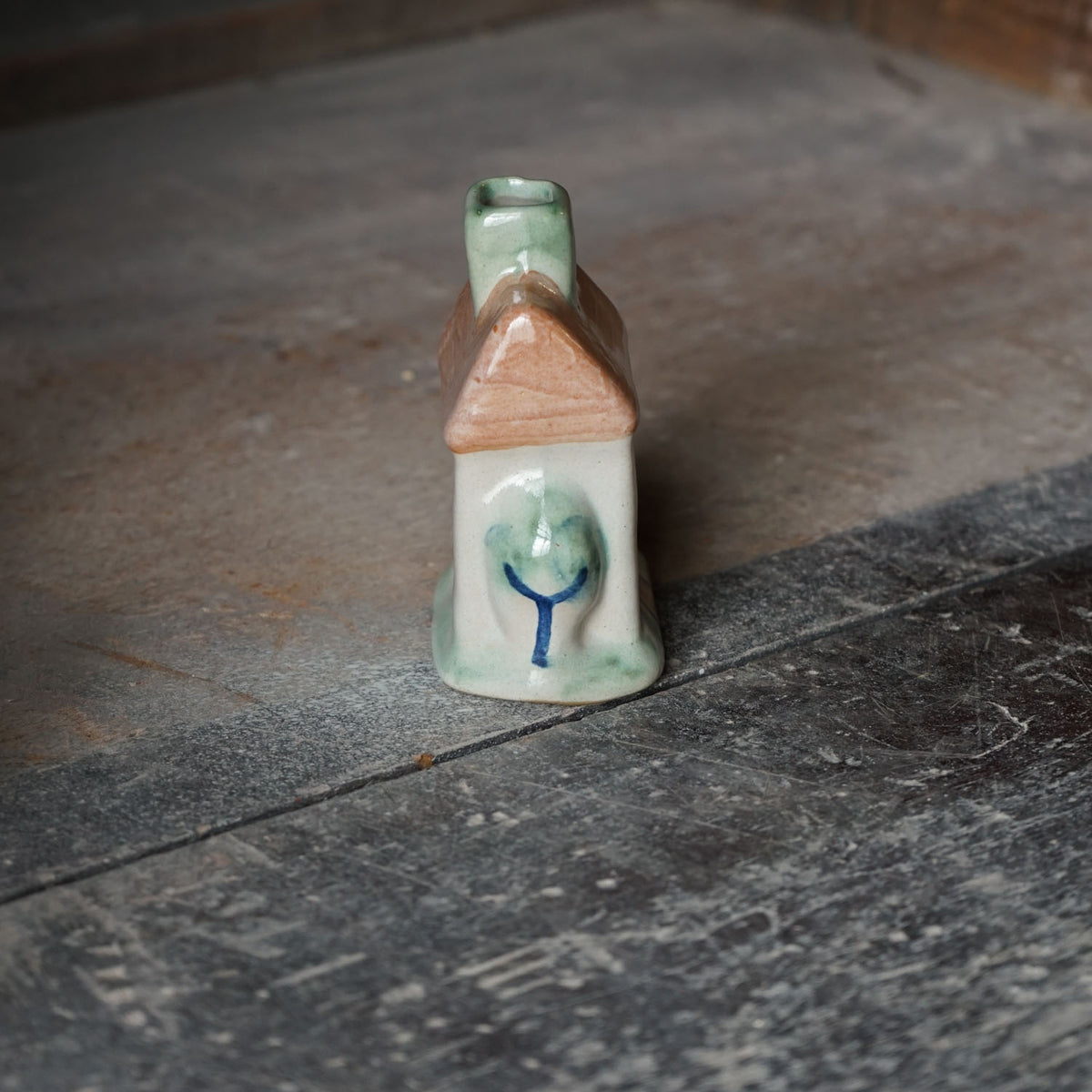 Inn Crèche Piece