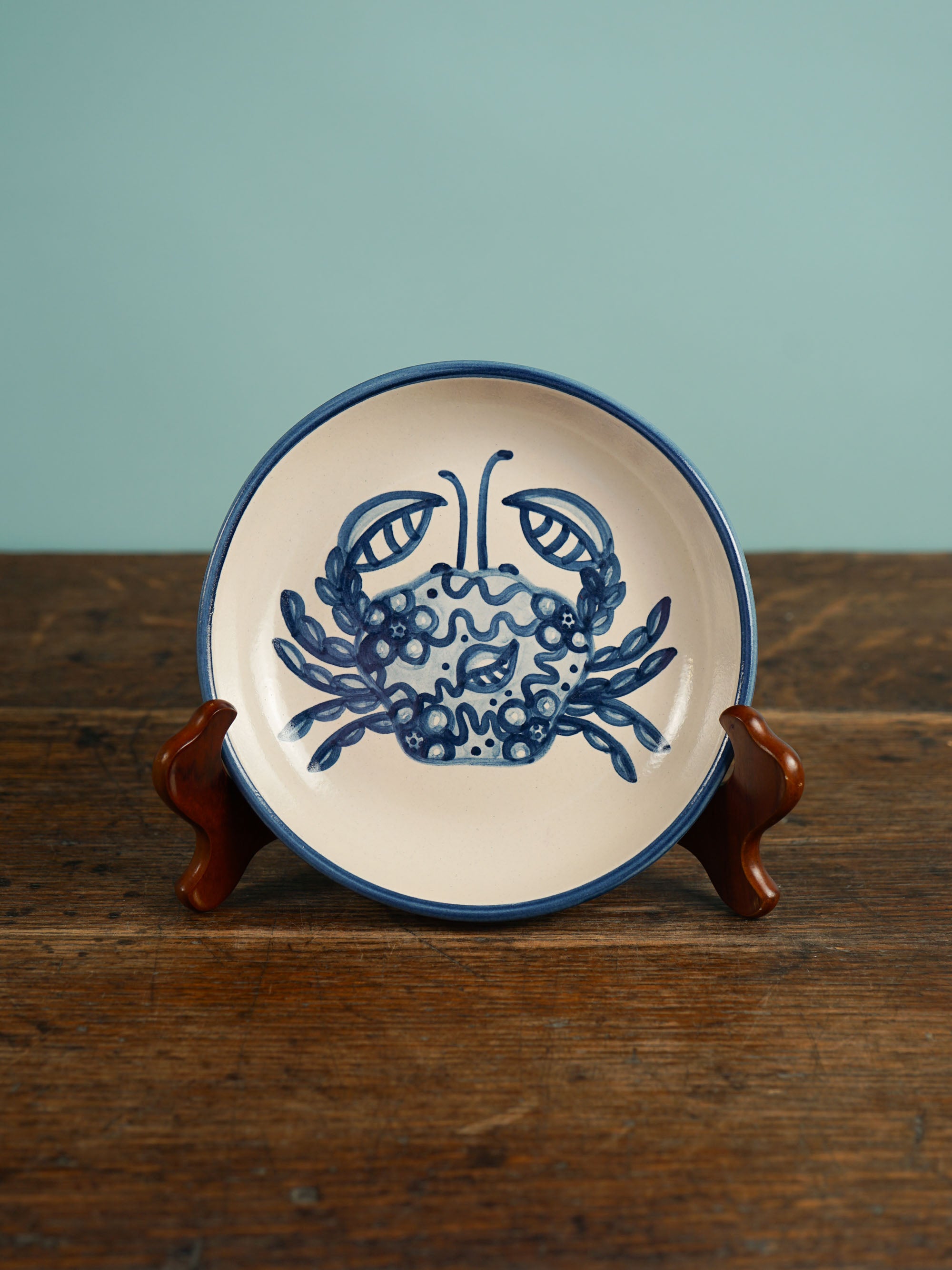 Blue Flower Crab Pasta Plate
