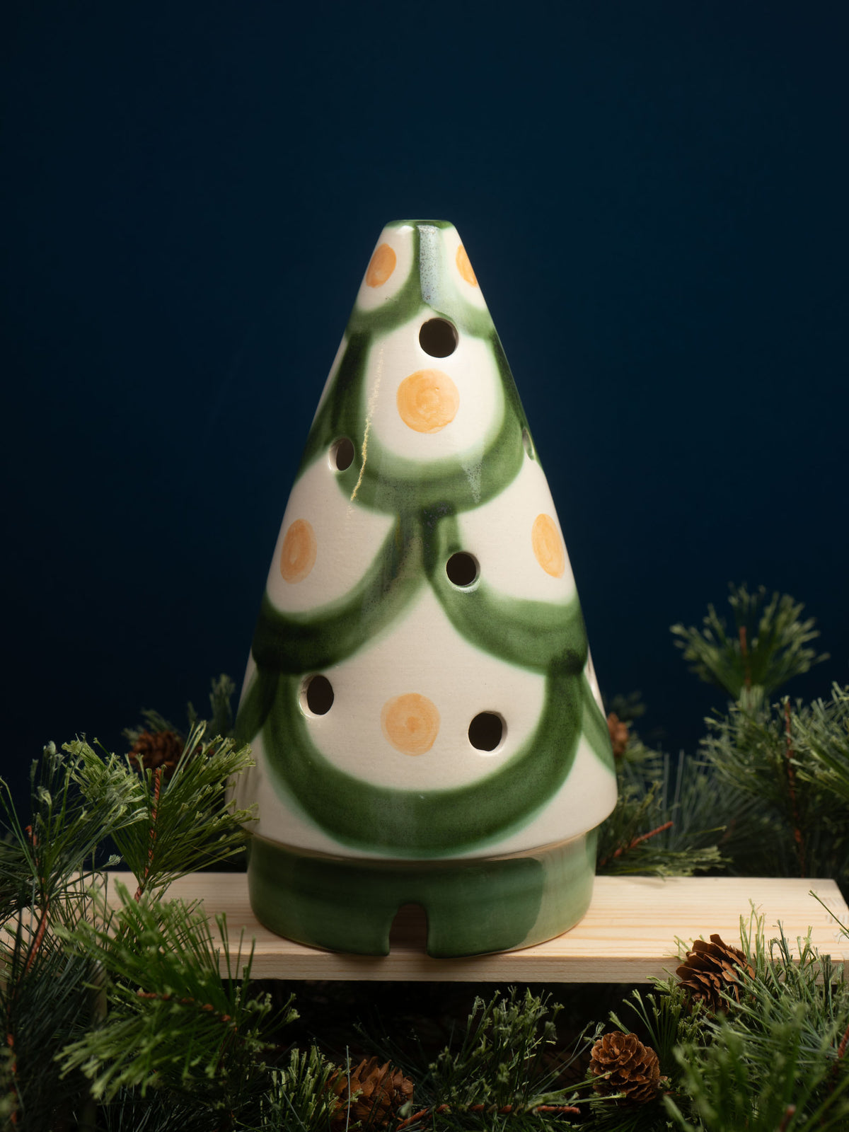 Green & Rust Trimmings Cone Christmas Tree Luminary