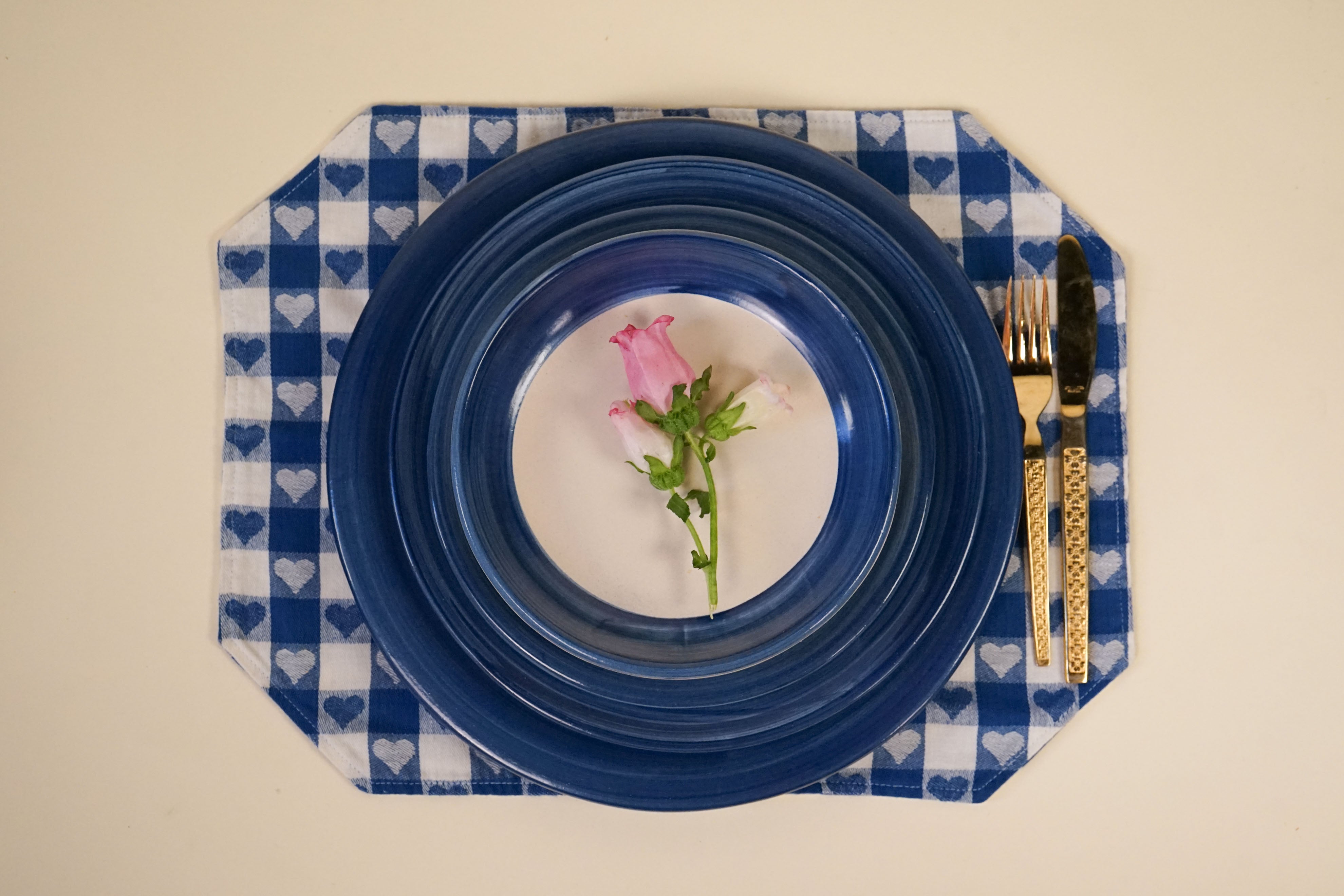 Heritage Stripe Pasta Plate in Blue