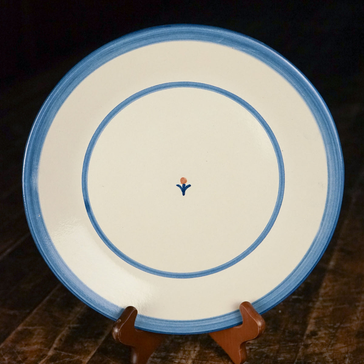Forget-Me-Not Dinner Plate in Blue