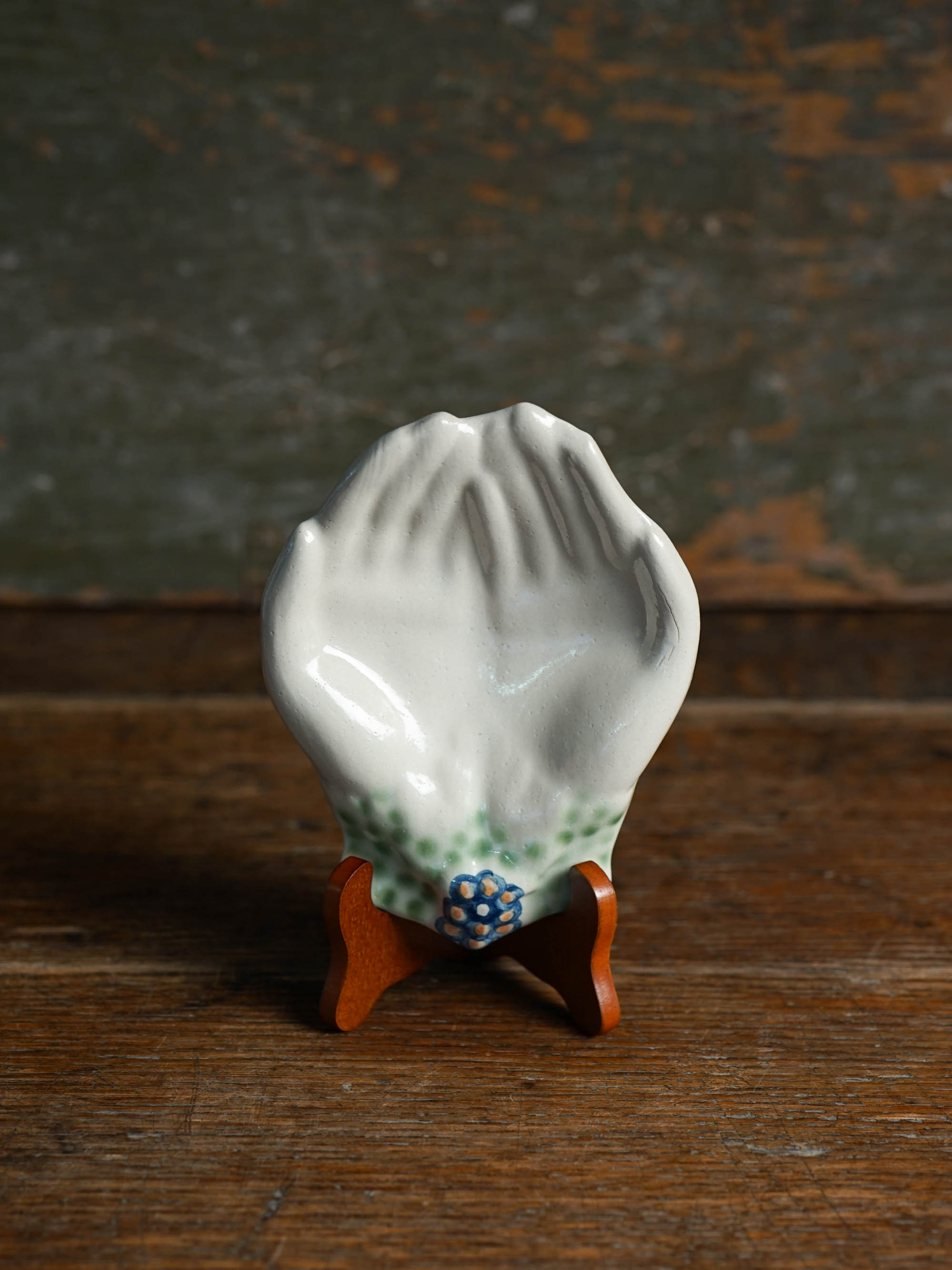 Cupped Hands Trinket Dish