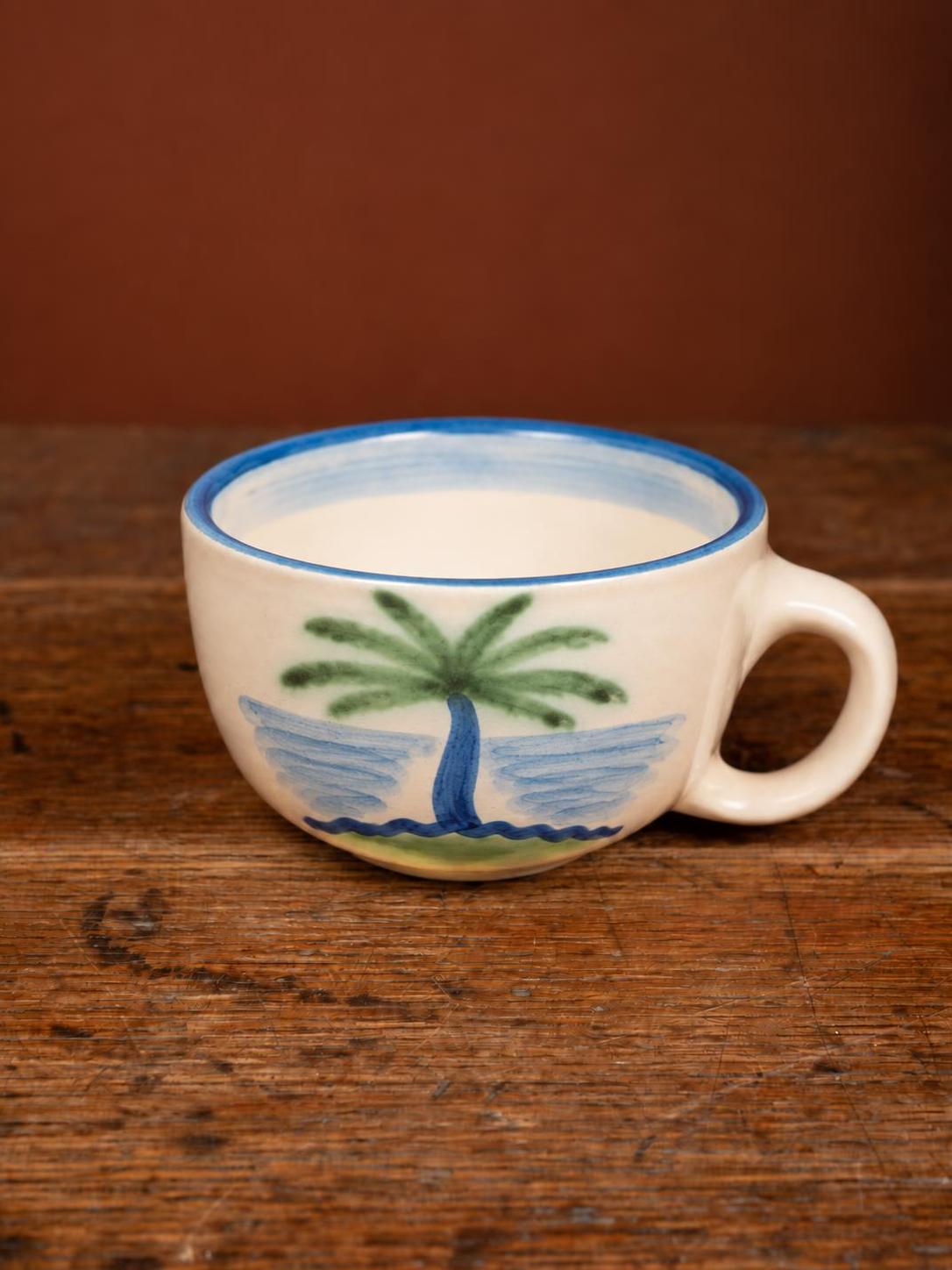 Giant Cup