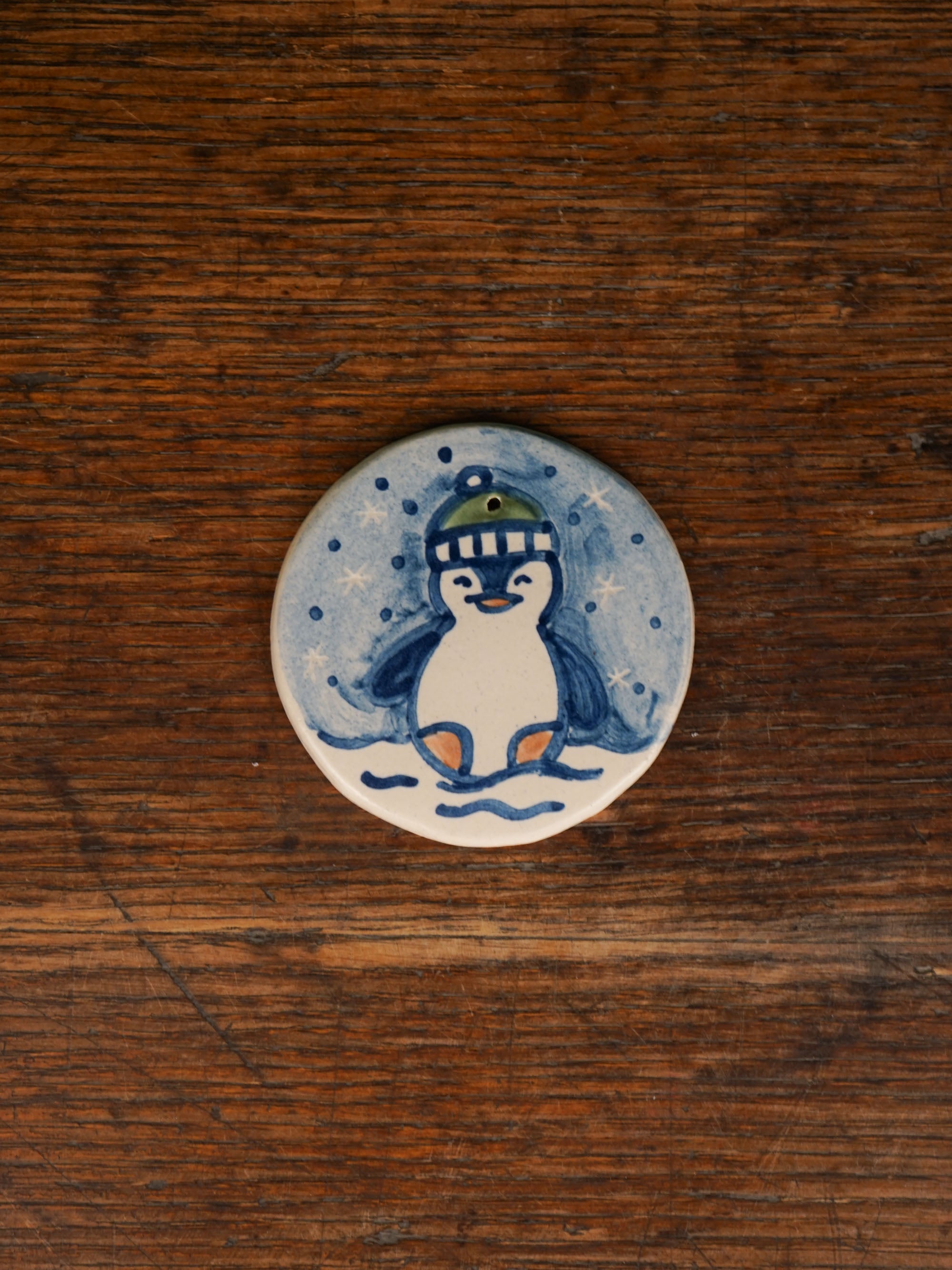 Penguin Polar Pal Round Ornament