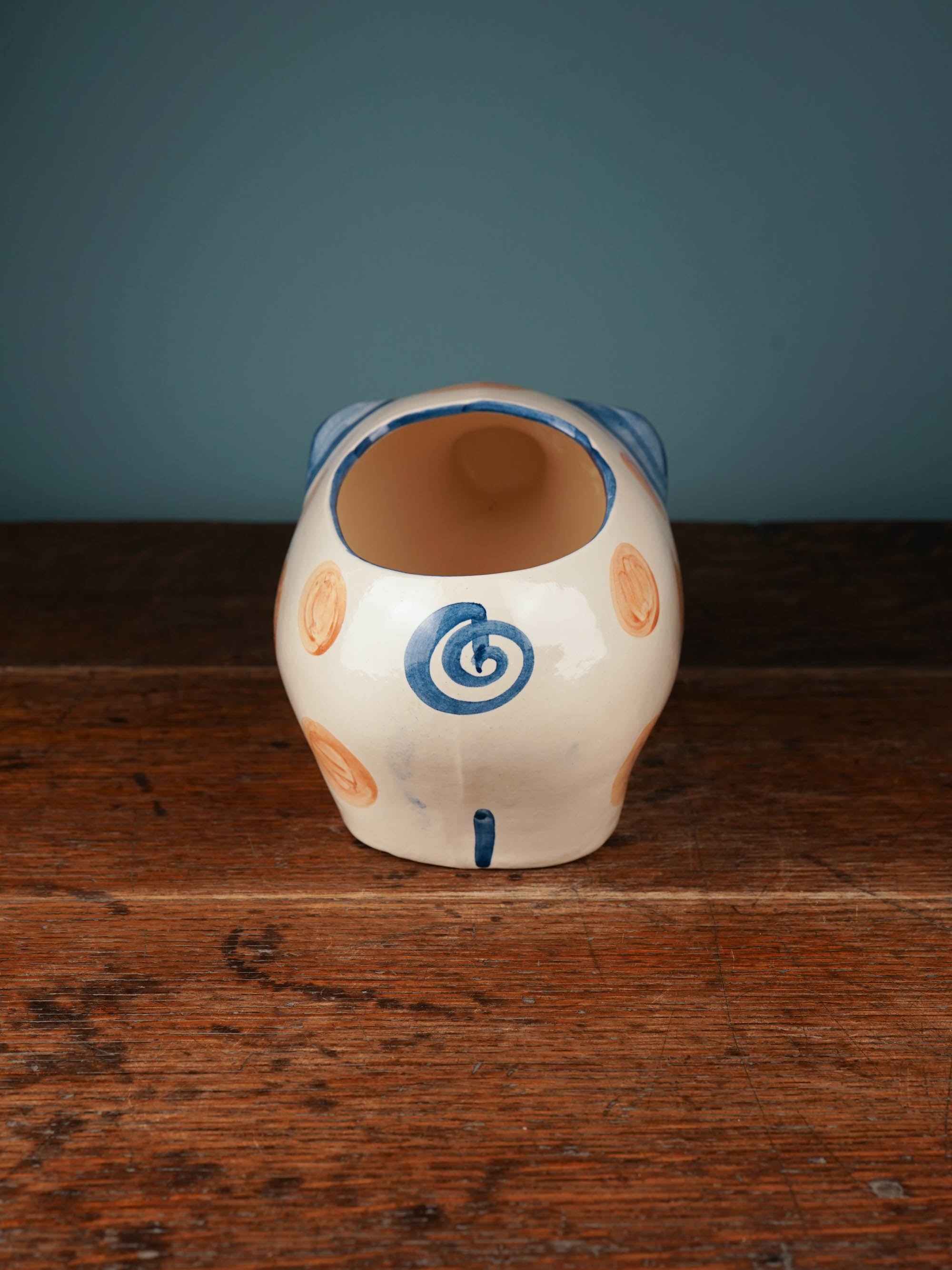 Rust Dot Pig Planter