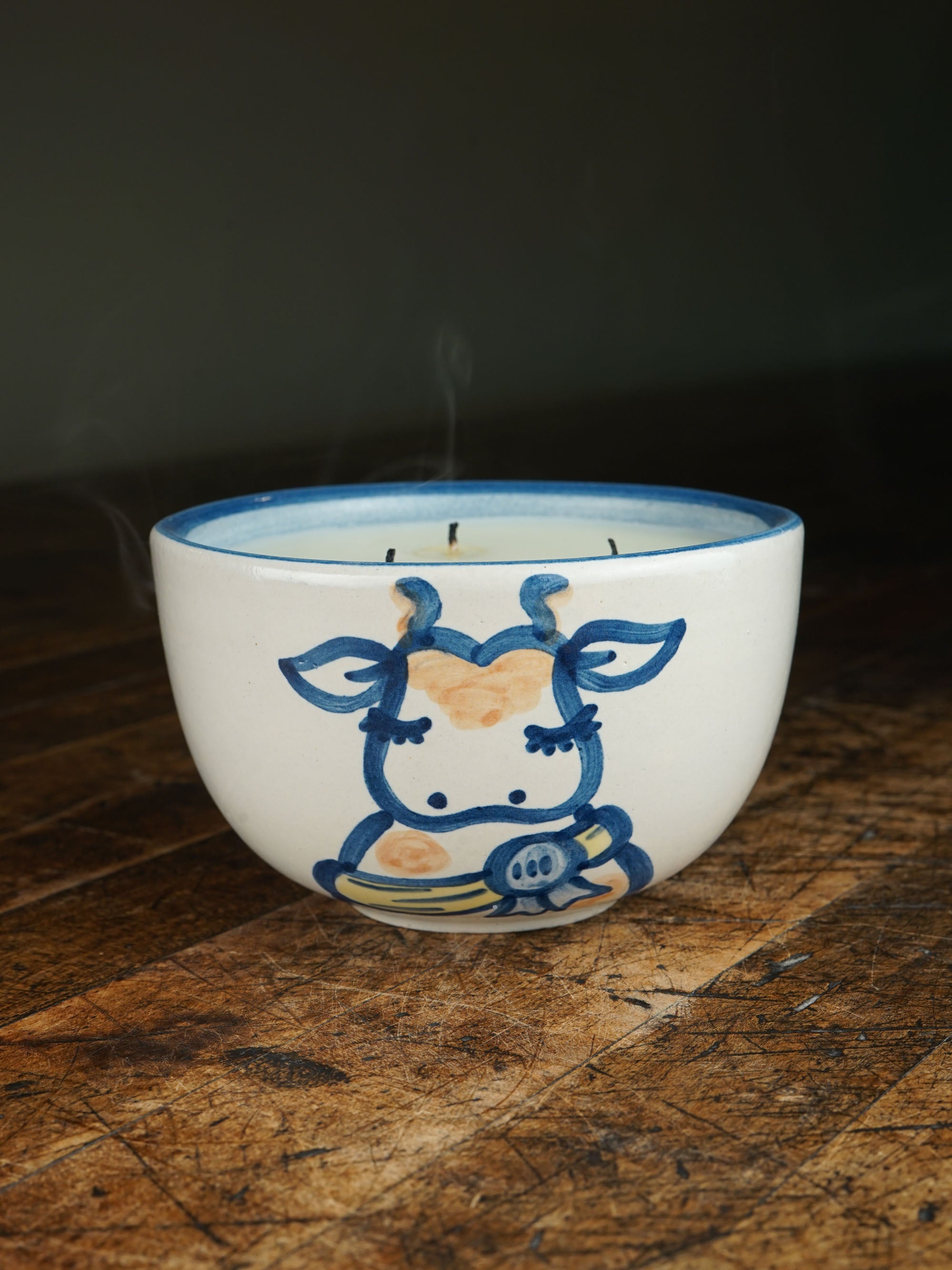 Pride of the Bovine World Candle