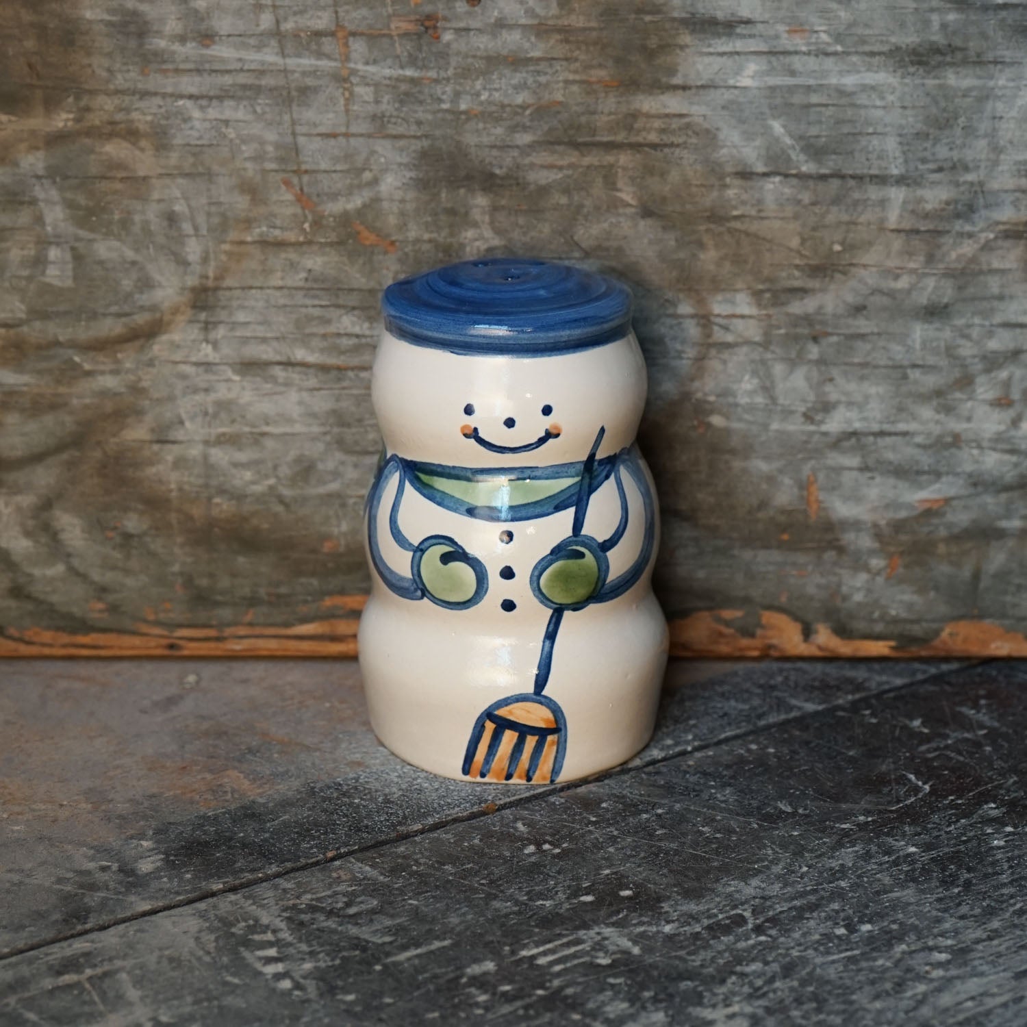 Salt and Pepper Set - Snow Man and Woman