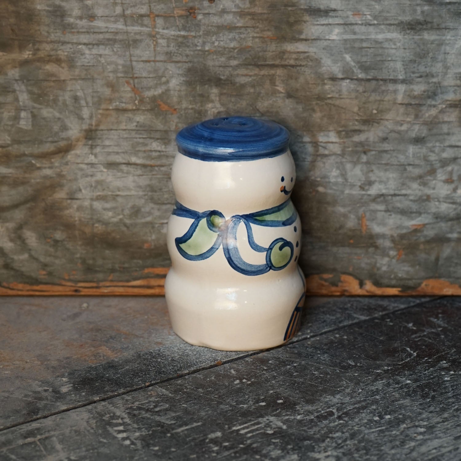 Salt and Pepper Set - Snow Man and Woman