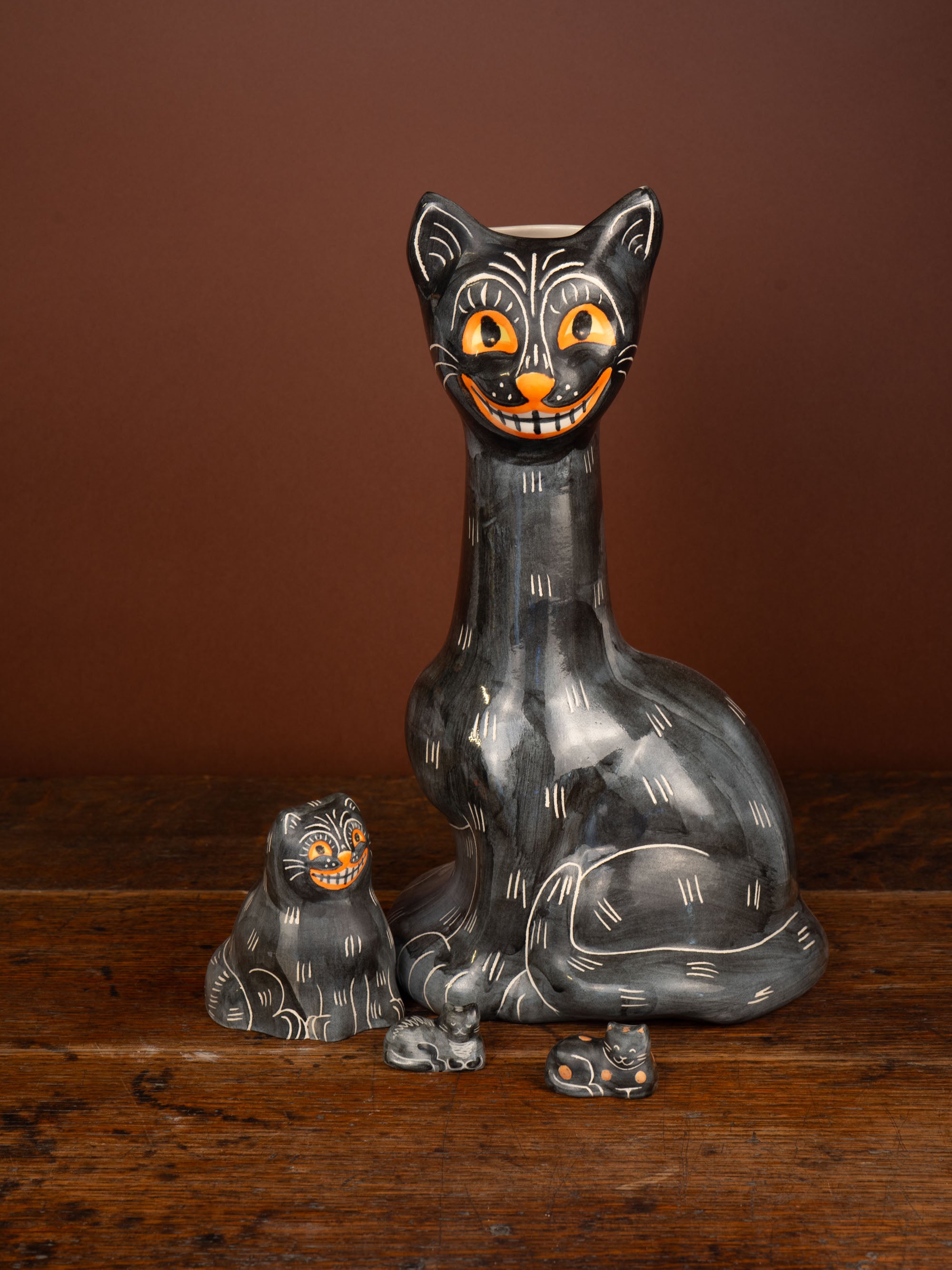 Salem Tall Cat Vase