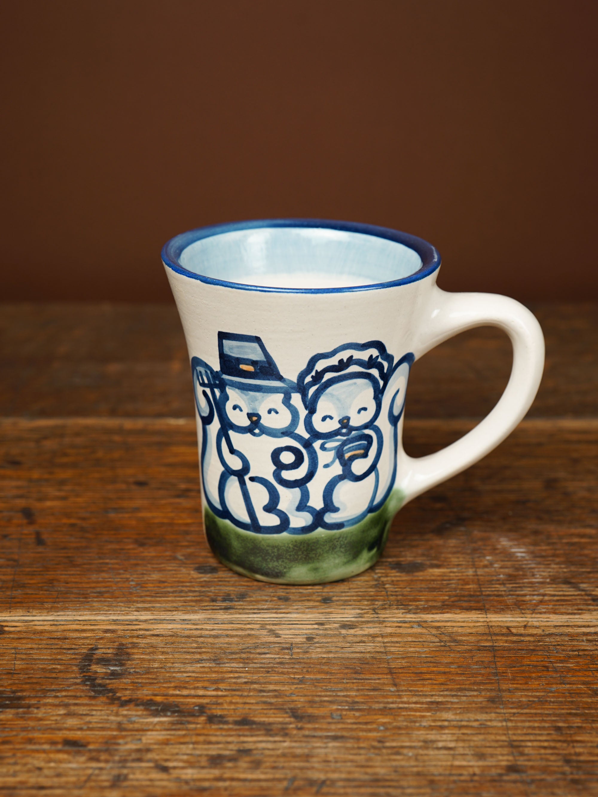 Squirrel Couple Flare Mug