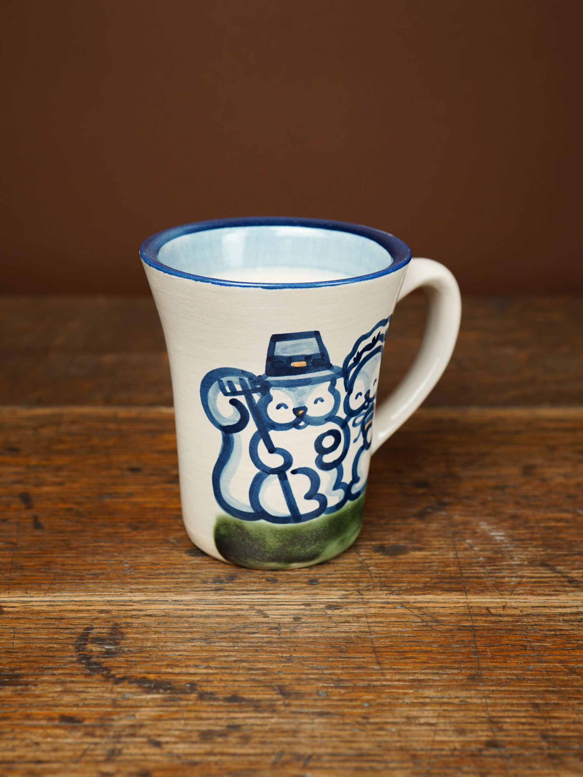 Squirrel Couple Flare Mug