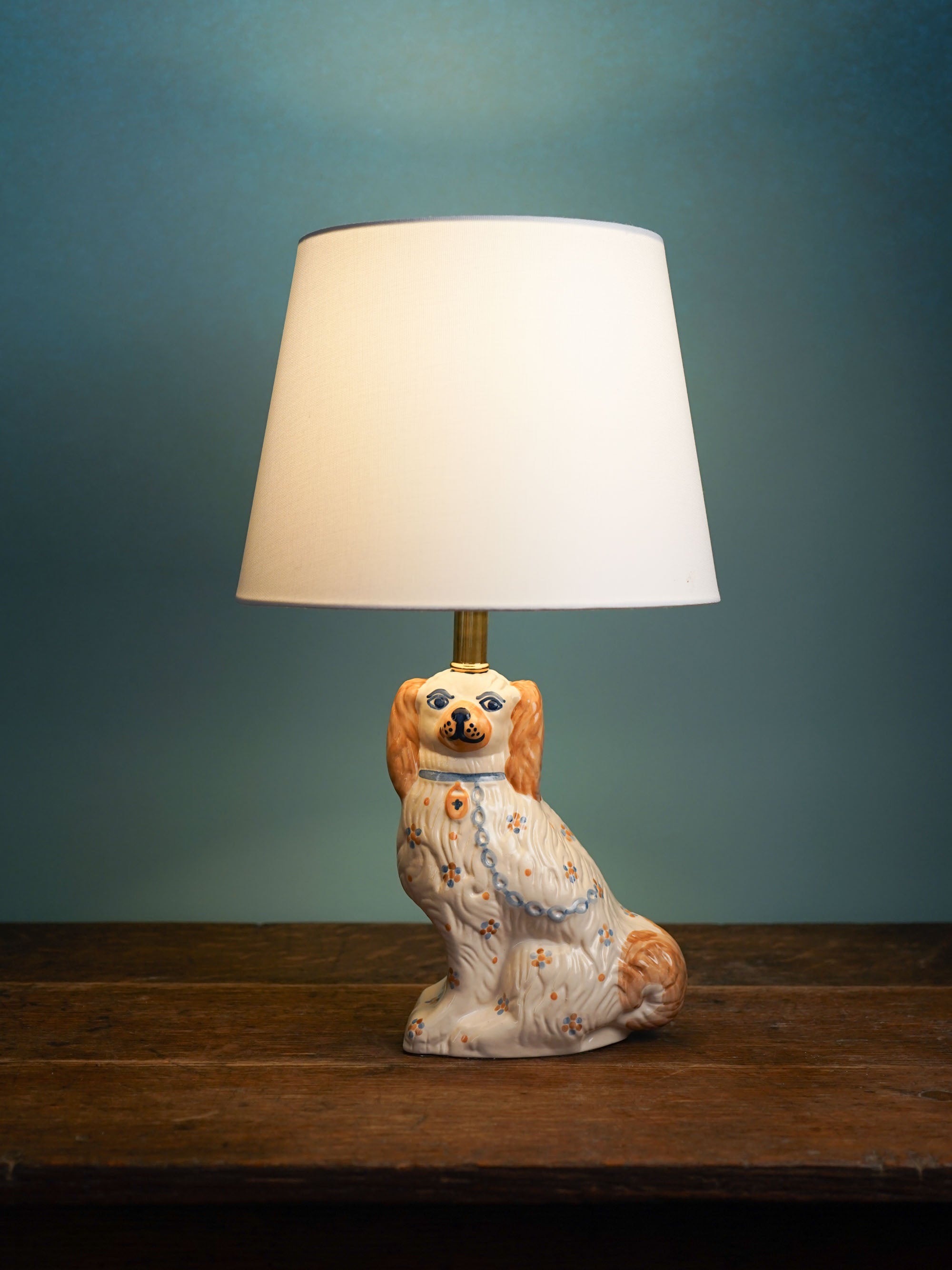 Oxford Staffordshire Dog Lamp
