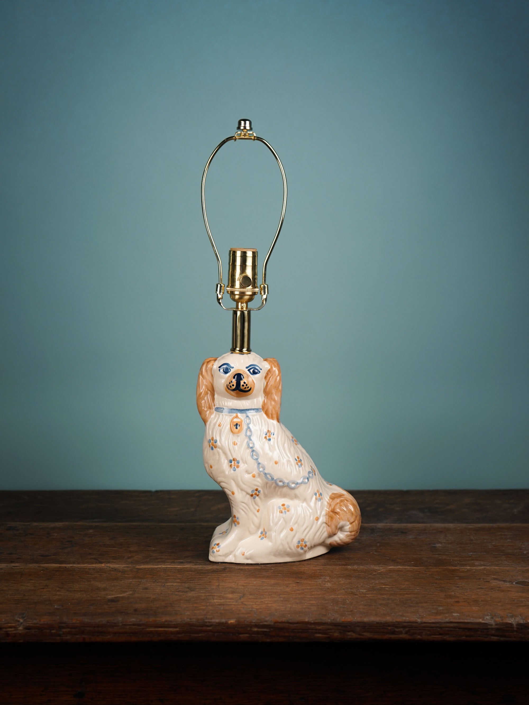 Oxford Staffordshire Dog Lamp