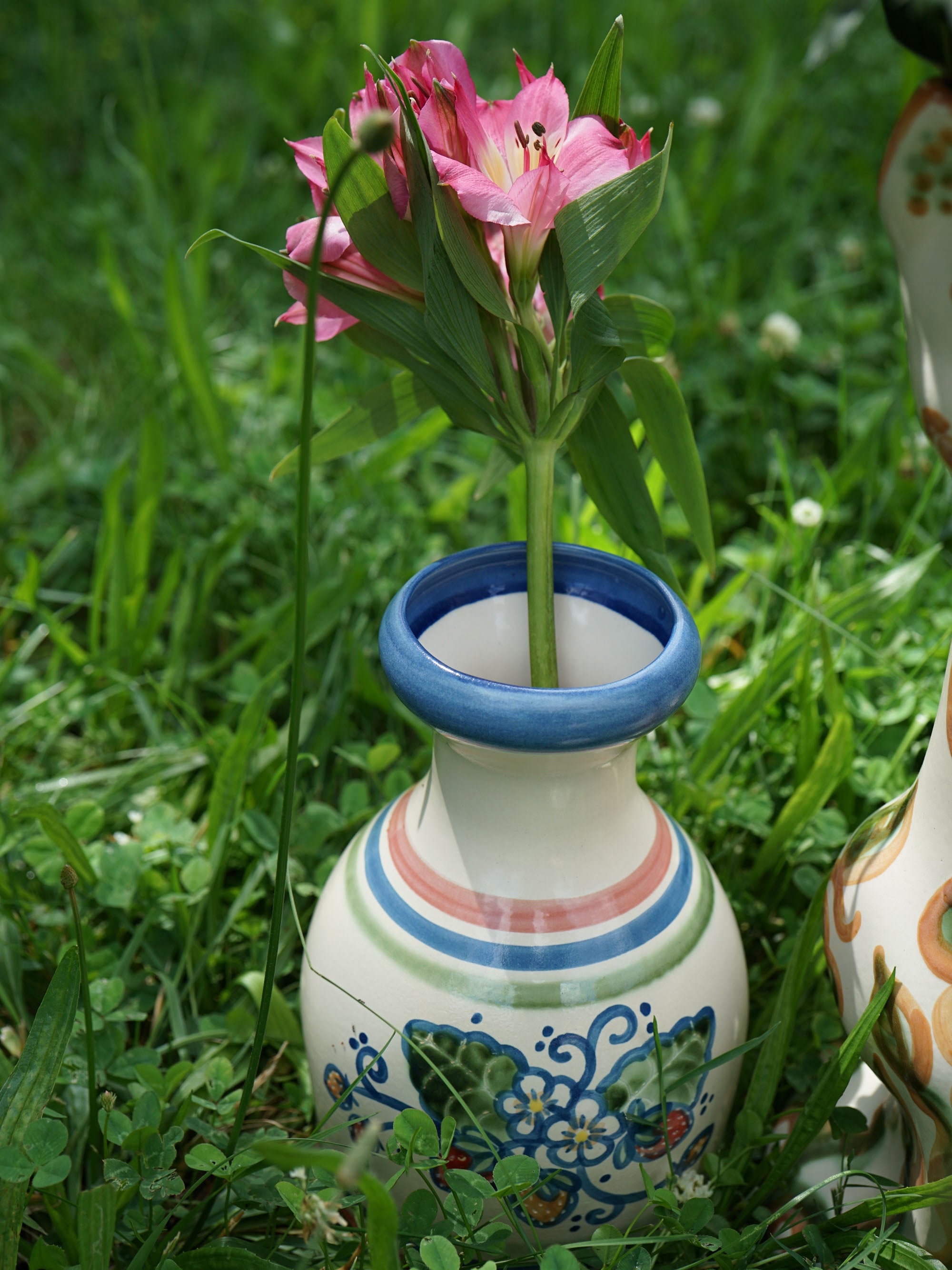 Strawberry Flowers Vase